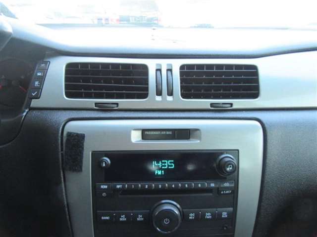 Chevrolet Impala 2010 photo 43